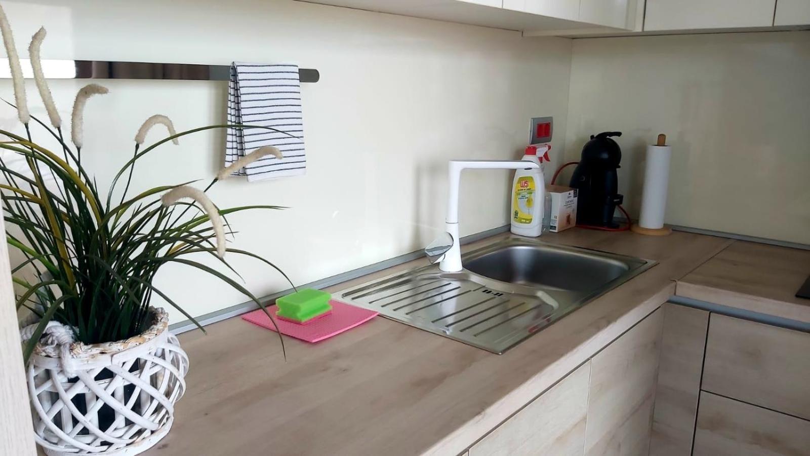 Mobile Home Apartment Camp Кленовица Екстериор снимка